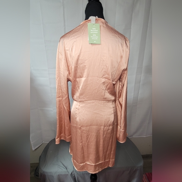 H&M wrap dress - Picture 4 of 7